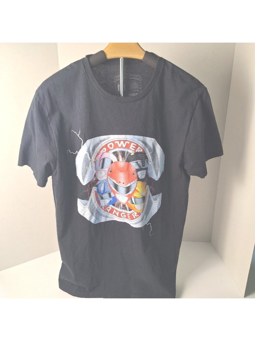 SABAN'S 2018 POWER RANGERS BLACK T-SHIRT LOOTWEAR LOOTCRATE SIZE MEDIUM